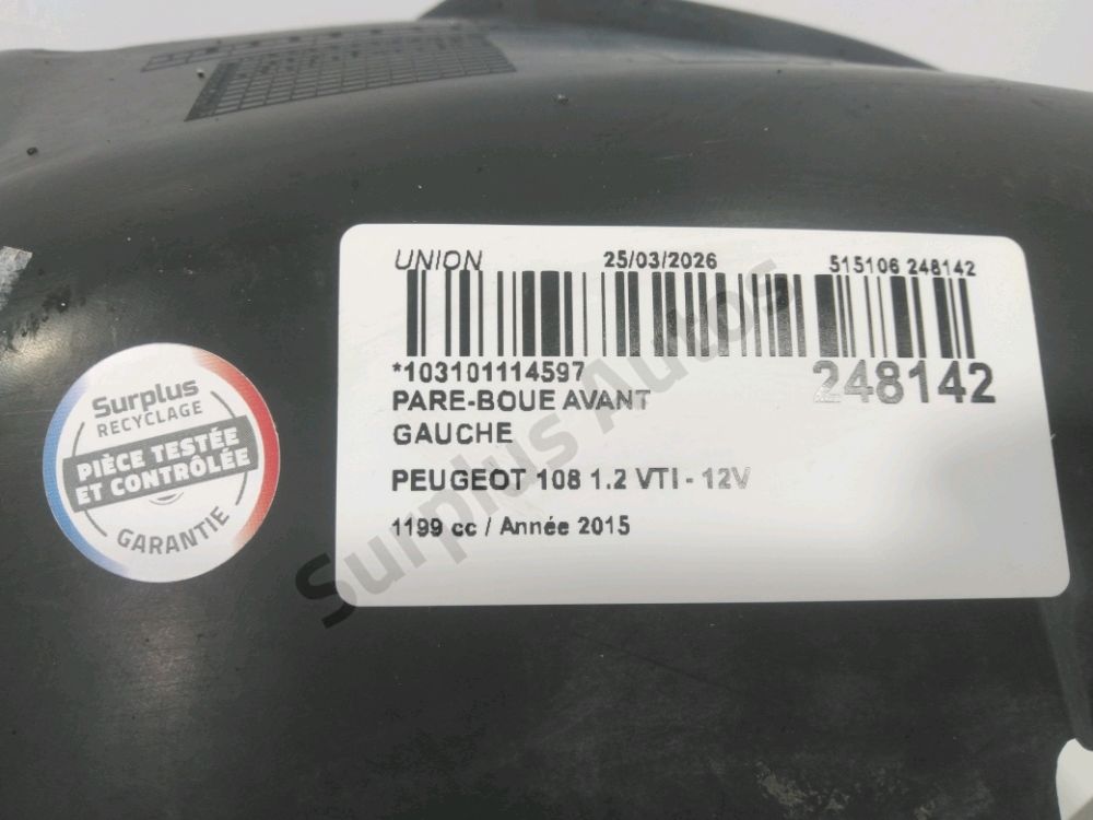 Pare-boue avant gauche