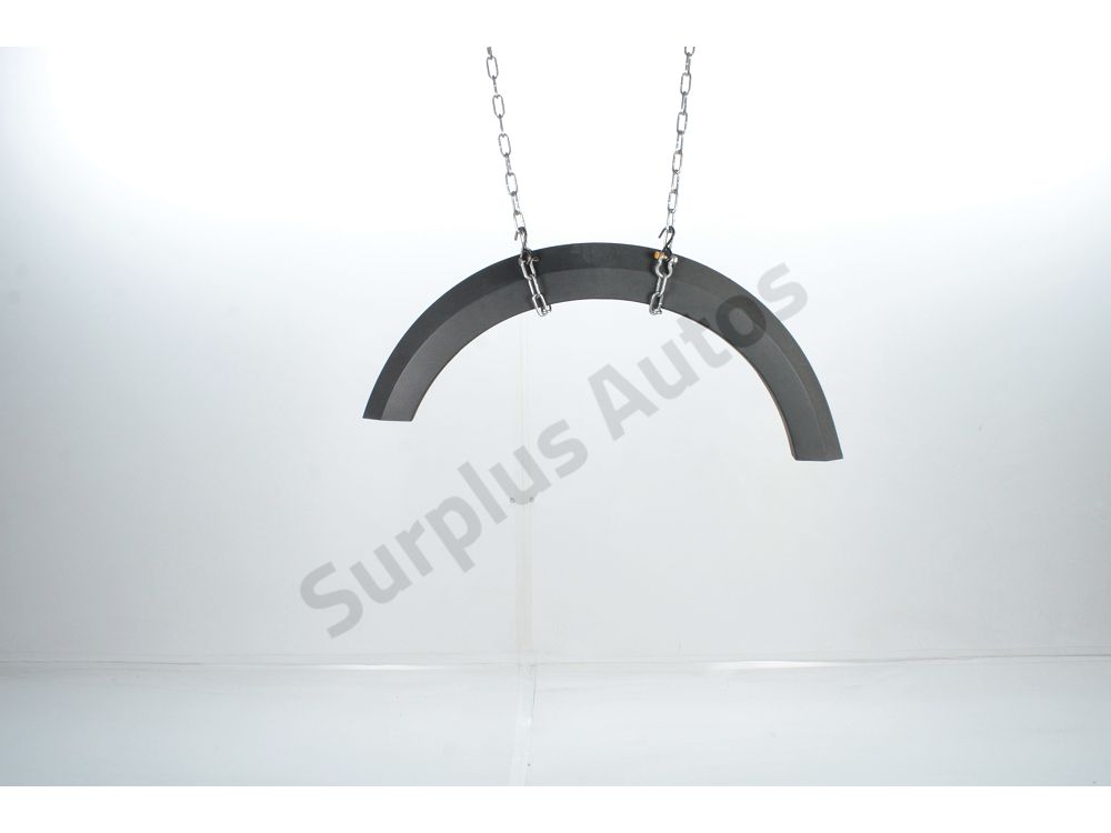 Elargisseur d'aile arrière droit