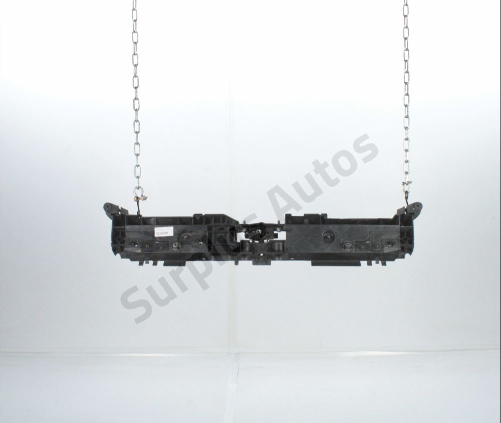 Traverse supérieure armature avant