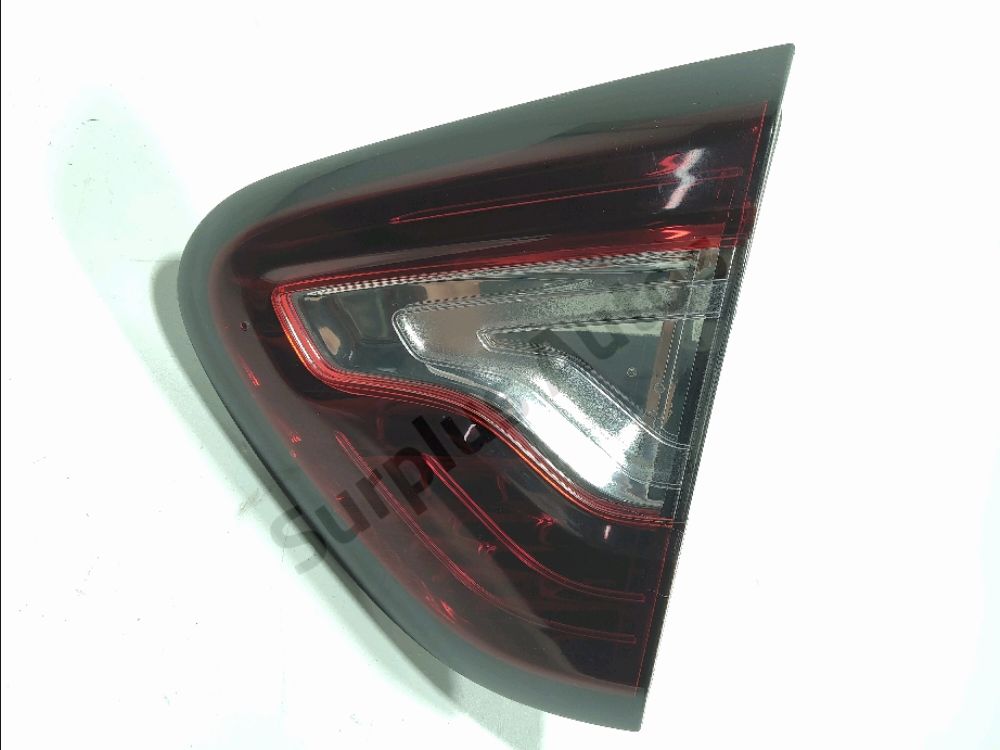 Feu arrière intérieur gauche