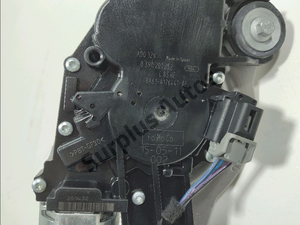 Moteur d'essuie glace arrière