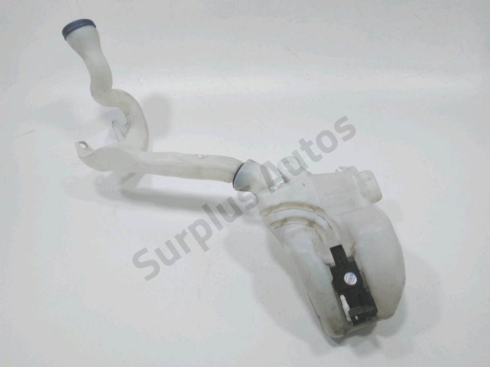 Réservoir de lave glace avant