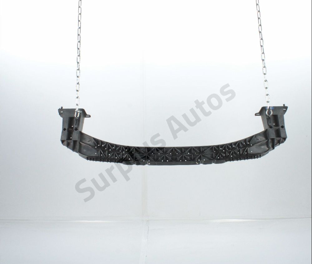 Traverse inférieure armature avant