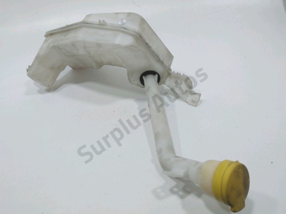 Reservoir de lave glace avant