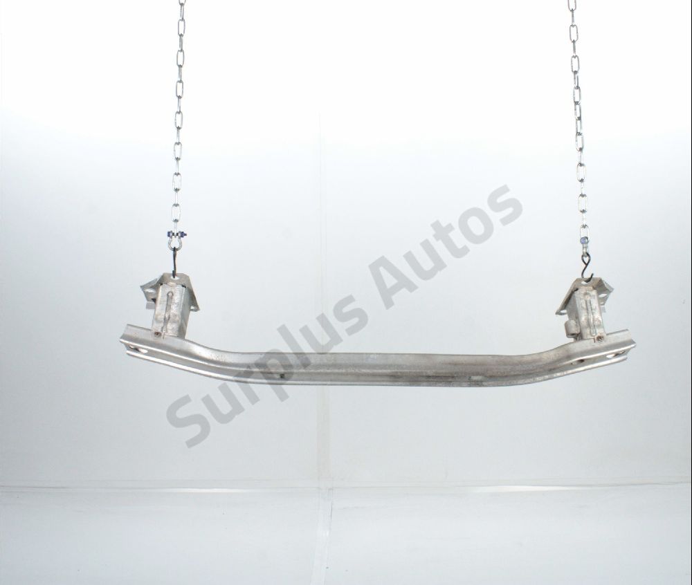 Renfort pare-choc avant