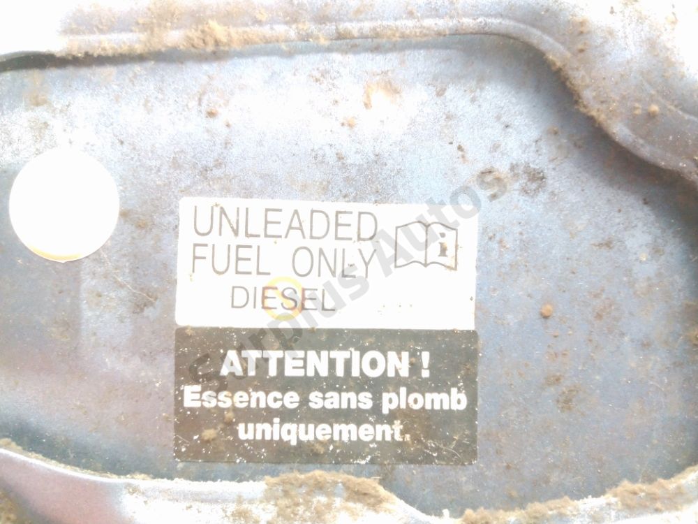 Trappe à carburant