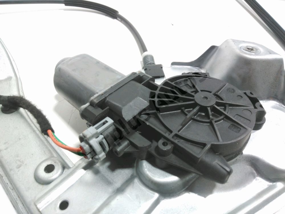 Lève-vitre électrique avant gauche