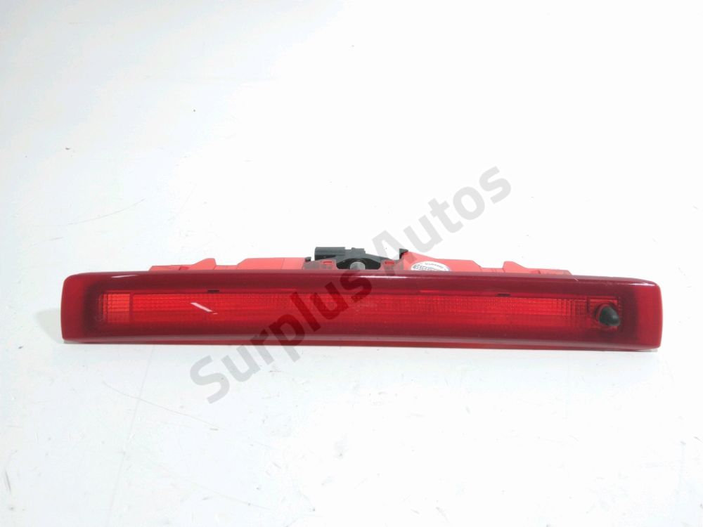 Feu stop supplementaire