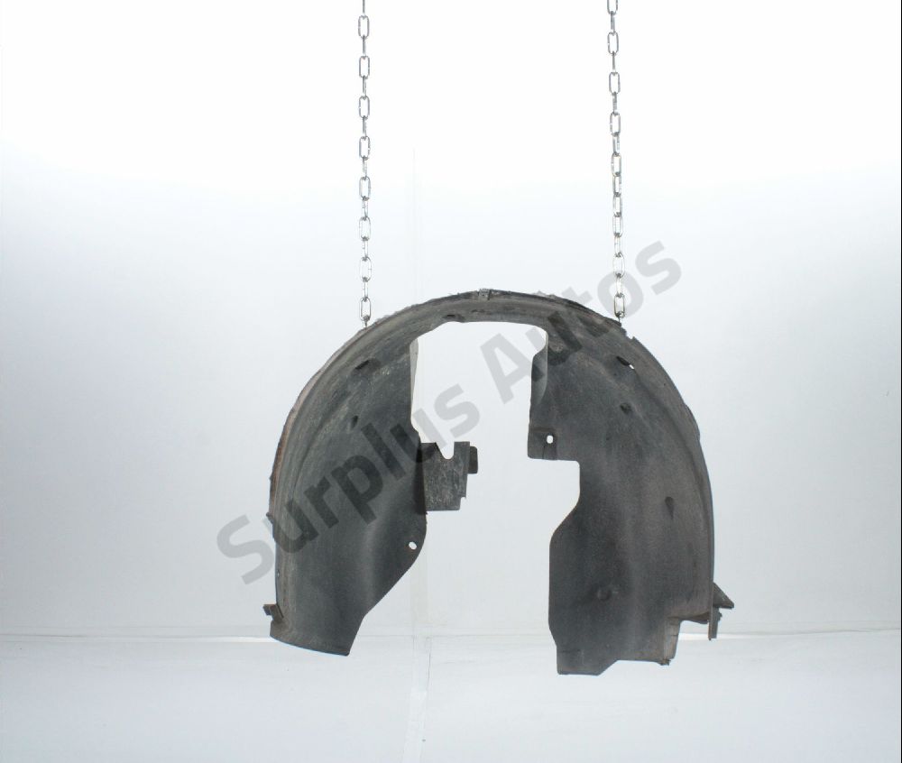 Pare-boue avant droit