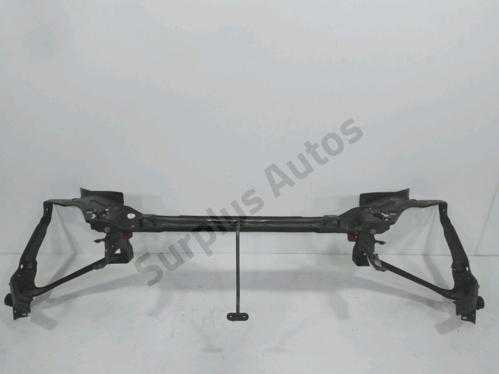 Traverse supérieure armature avant