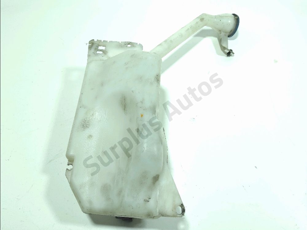 Réservoir de lave glace avant