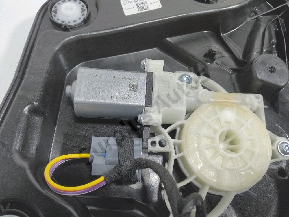 Lève-vitre électrique arrière droit