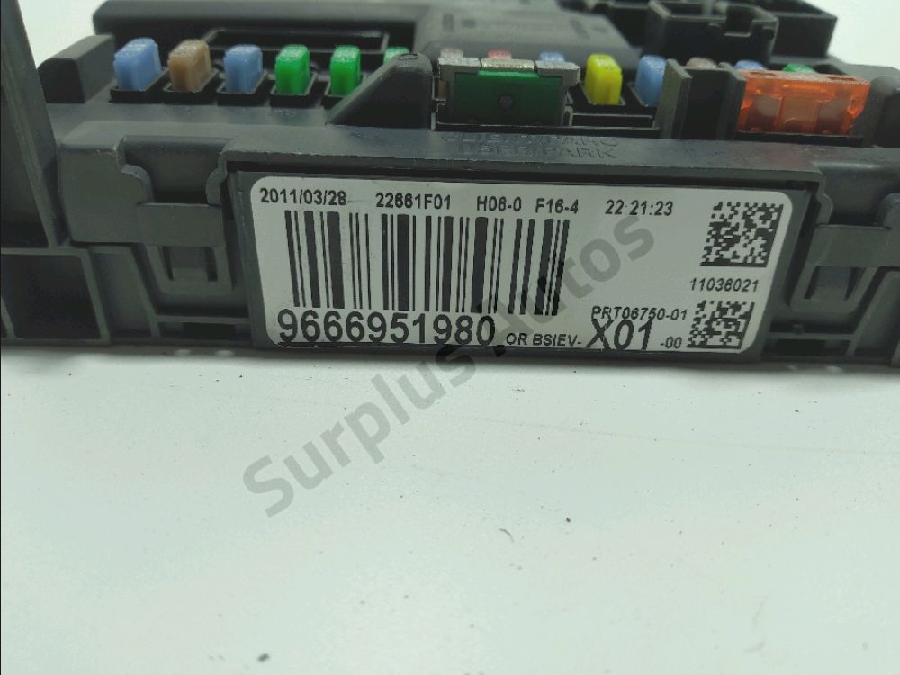 Boite à fusibles habitacle