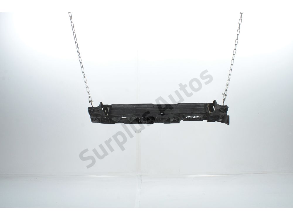 Traverse supérieure armature avant