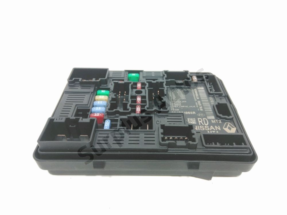 Boite à fusibles moteur
