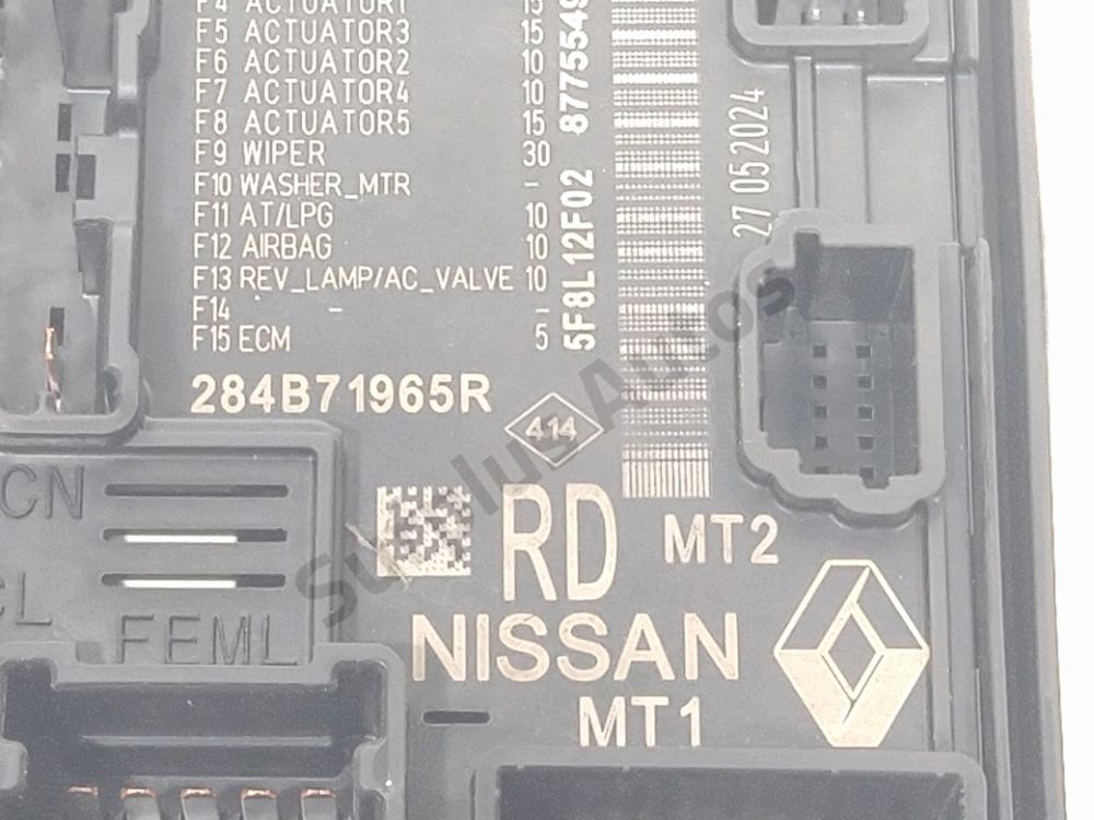 Boite à fusibles moteur