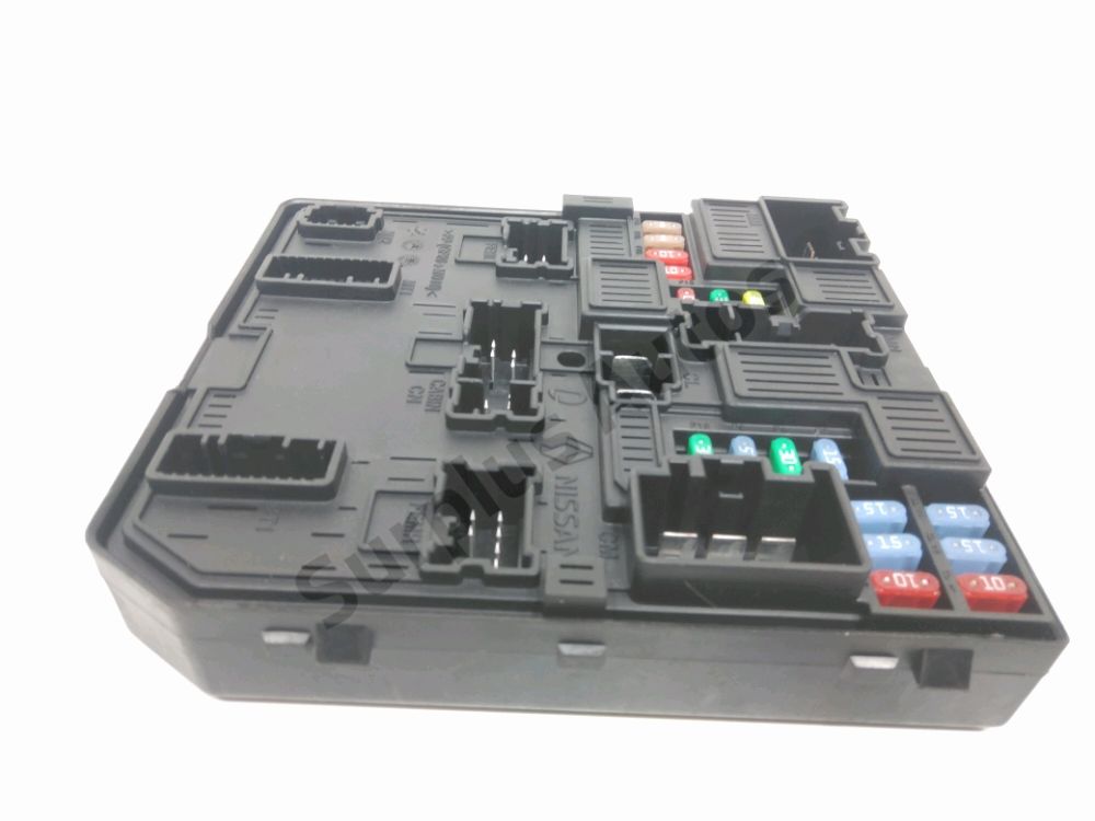 Boite à fusibles moteur