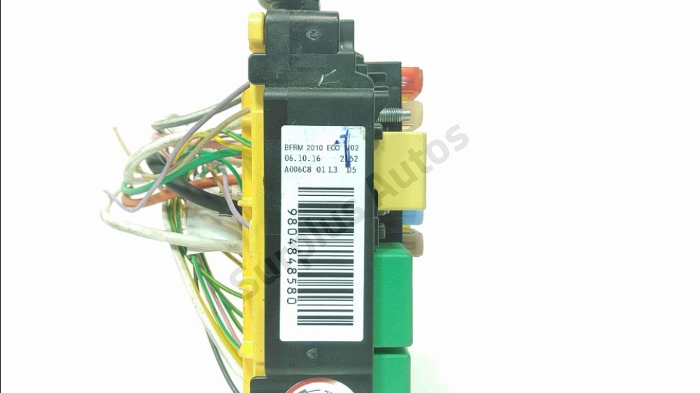 Boite à fusibles moteur