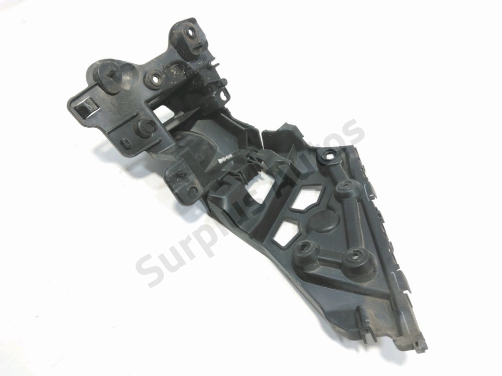 Support gauche de pare-choc arrière