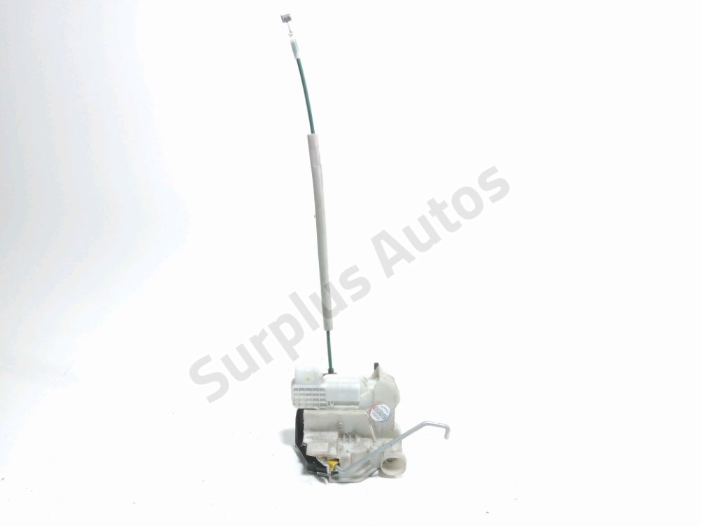 Serrure de porte avant gauche