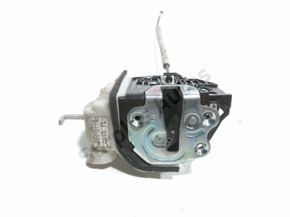 Serrure de porte avant gauche