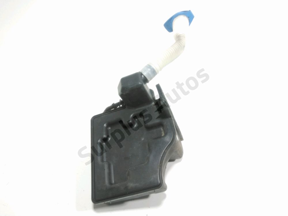 Réservoir de lave glace avant