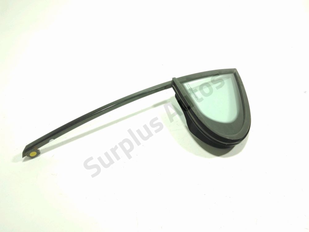 Custode avant droite