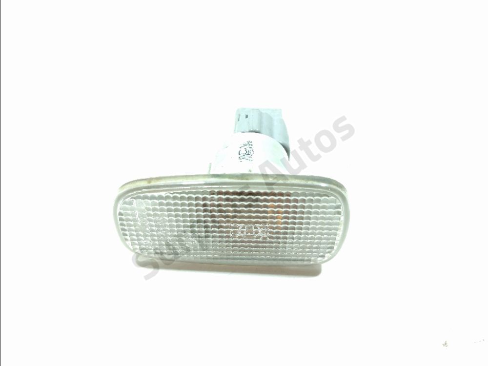 Répétiteur d'aile droit