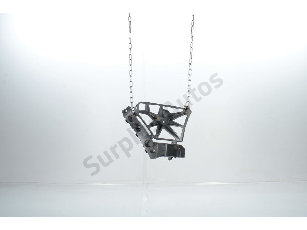 Support droit de pare-choc arriere