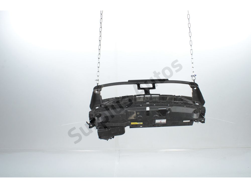Traverse supérieure armature avant