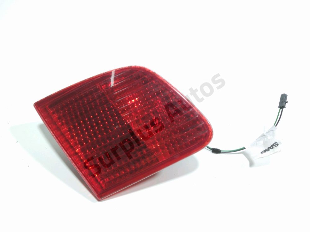 Feu arrière intérieur gauche