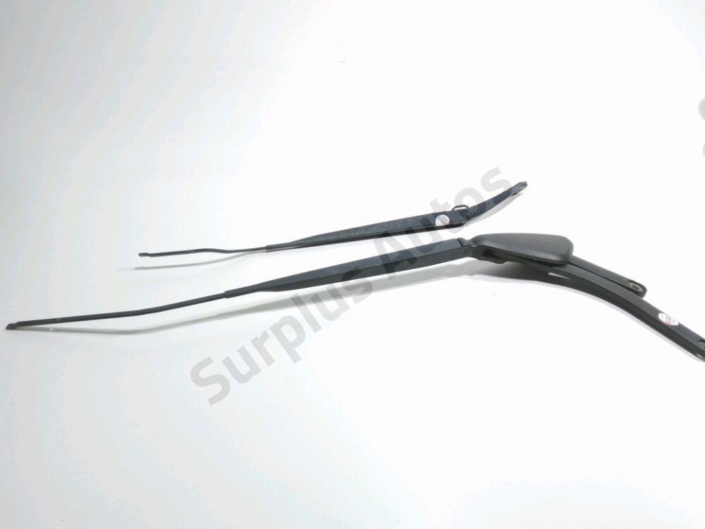 Bras d'essuie-glace avant