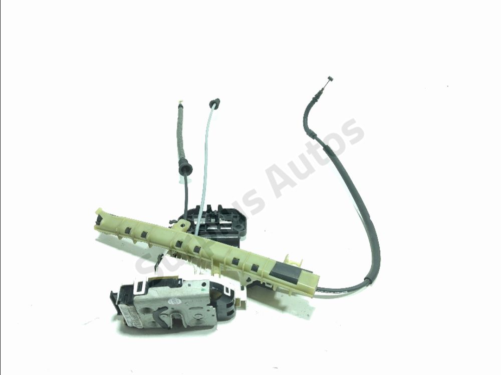 Serrure de porte arrière droite