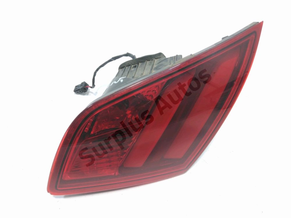 Feu arriere interieur droit