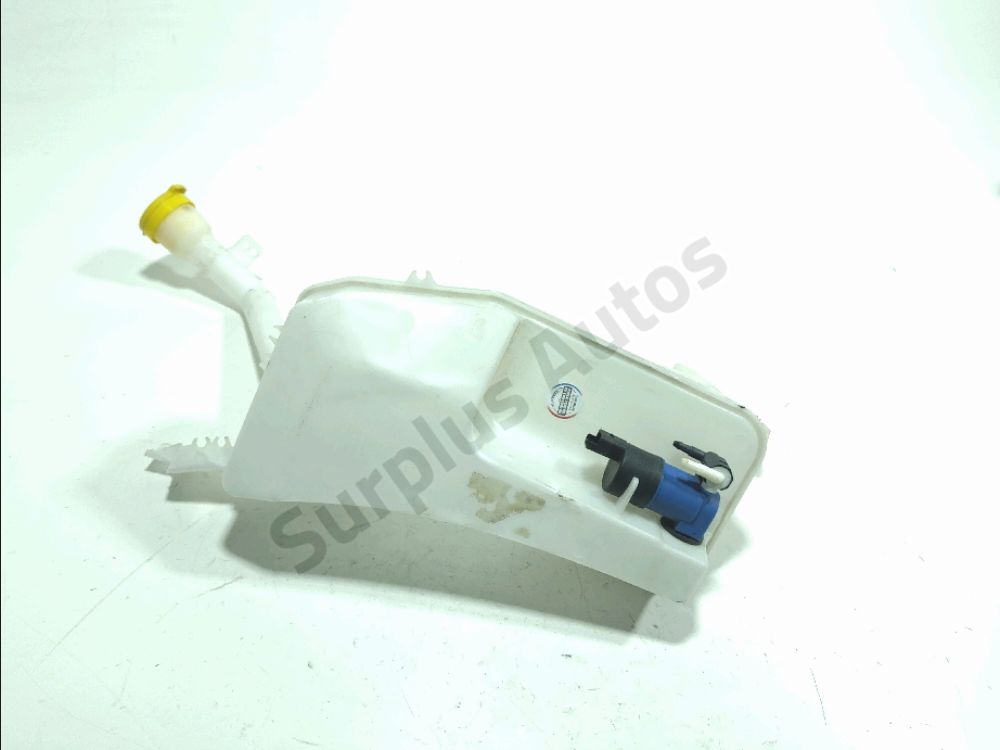 Reservoir de lave glace avant