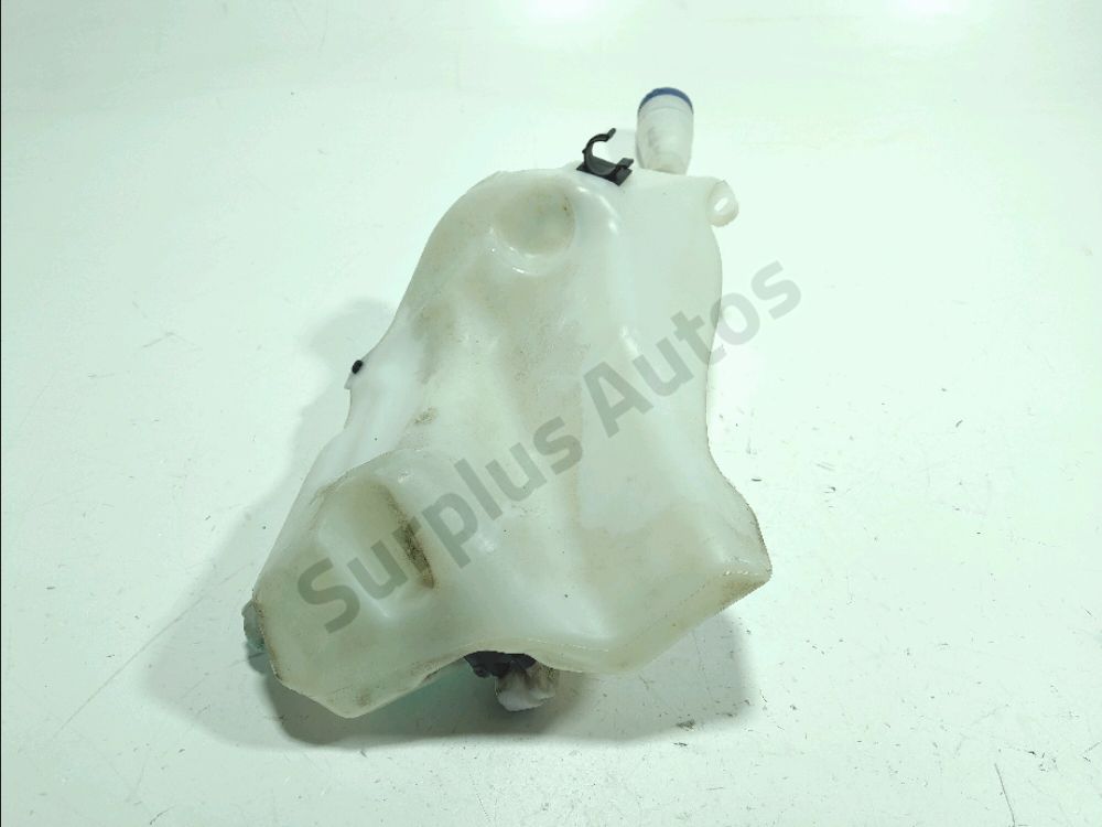 Réservoir de lave glace avant