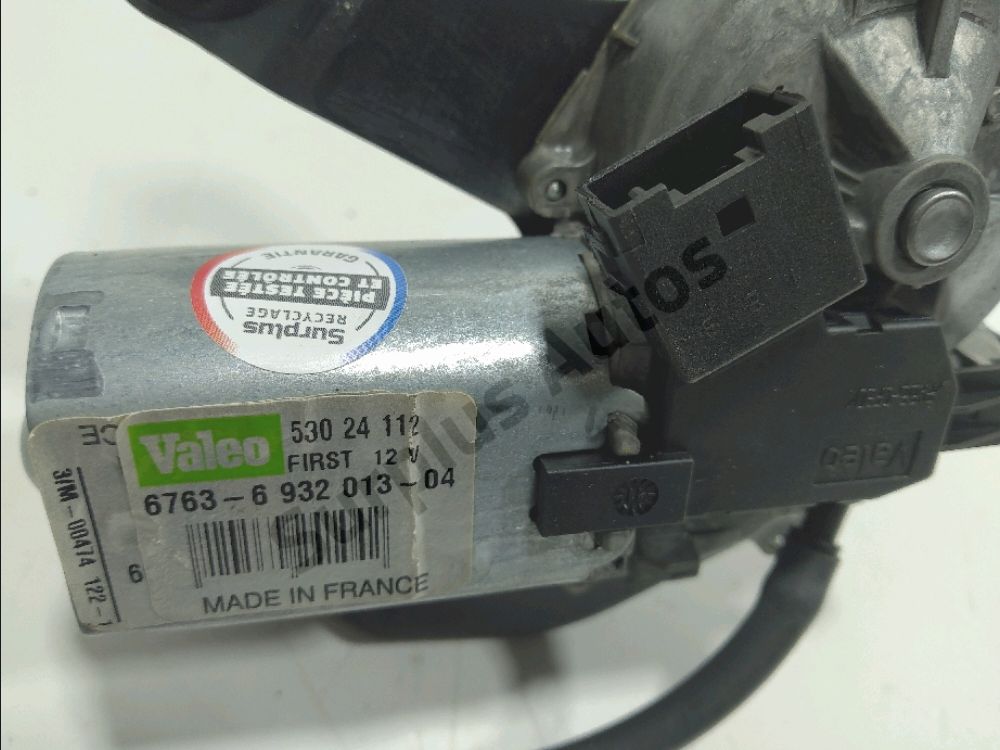 Moteur d'essuie glace arrière