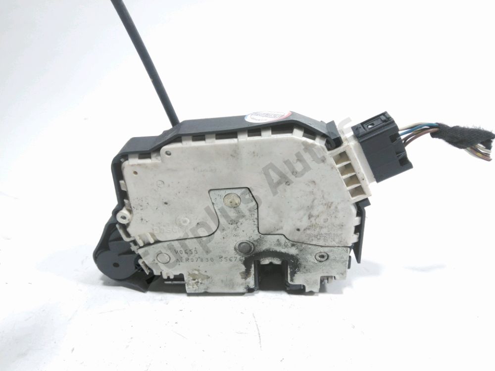 Serrure de porte avant gauche