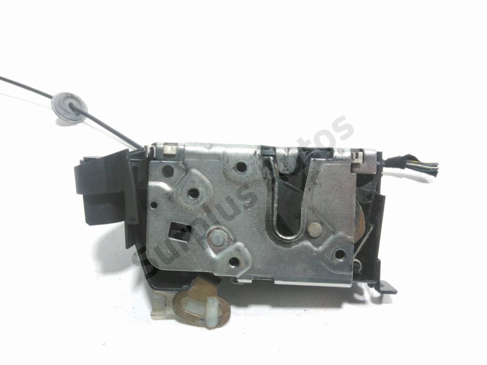 Serrure de porte avant gauche