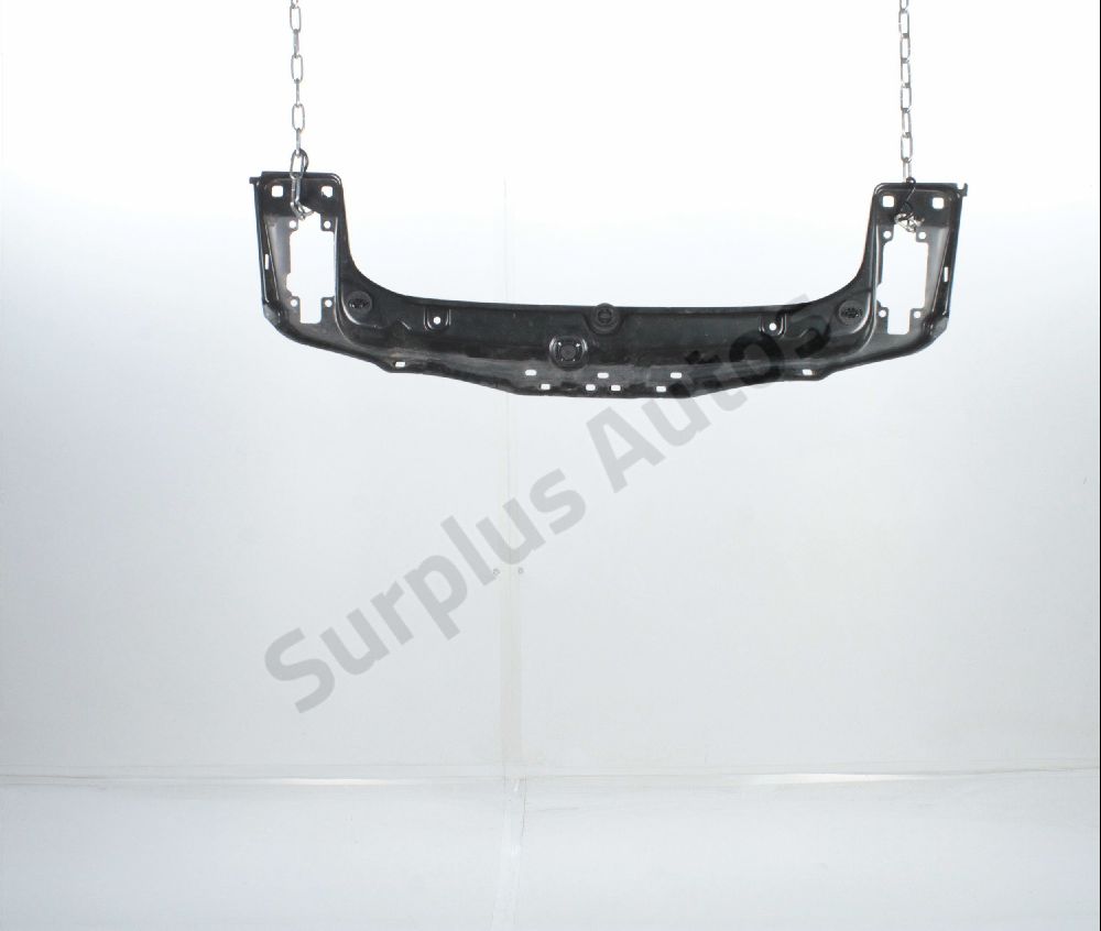 Traverse superieure armature avant