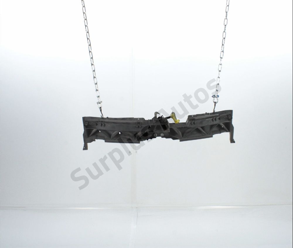 Traverse supérieure armature avant