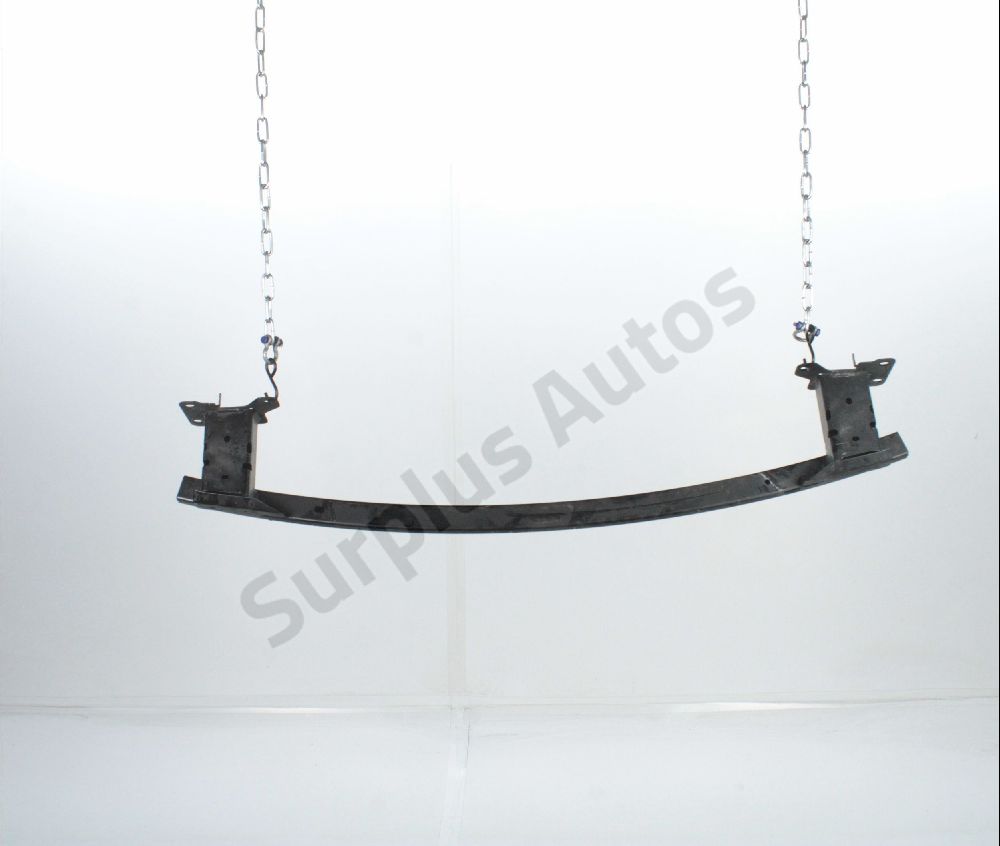 Traverse inférieure armature avant