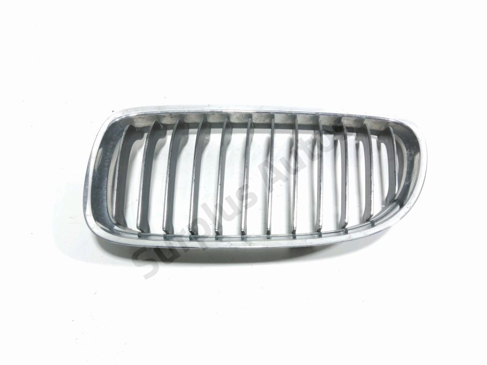 Grille de calandre gauche