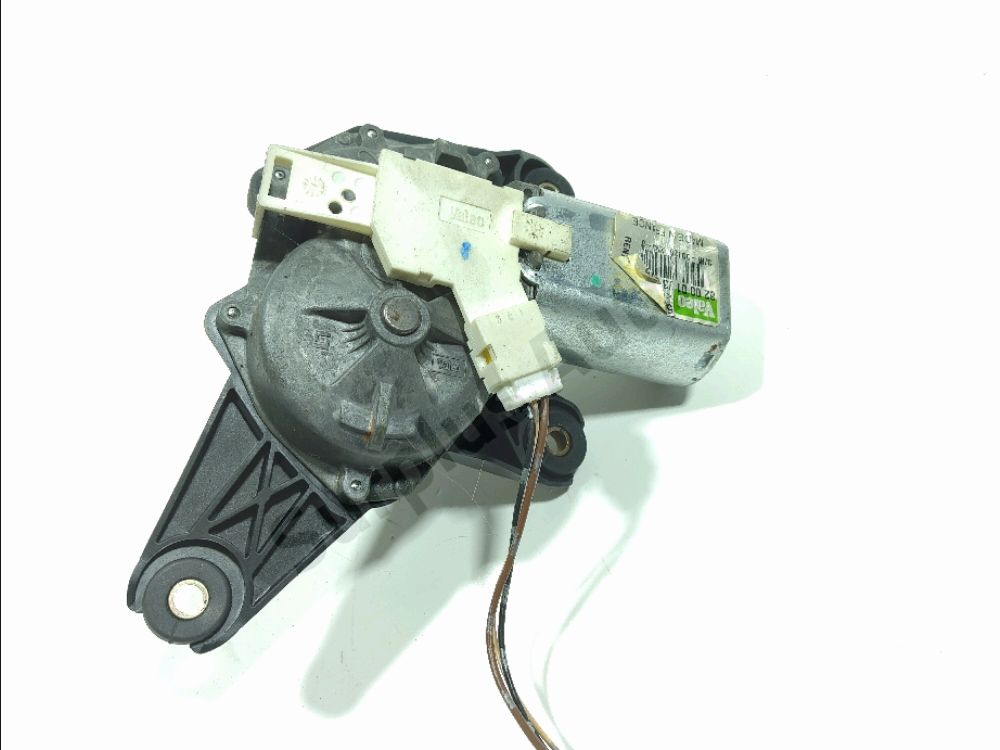 Moteur d'essuie glace arrière