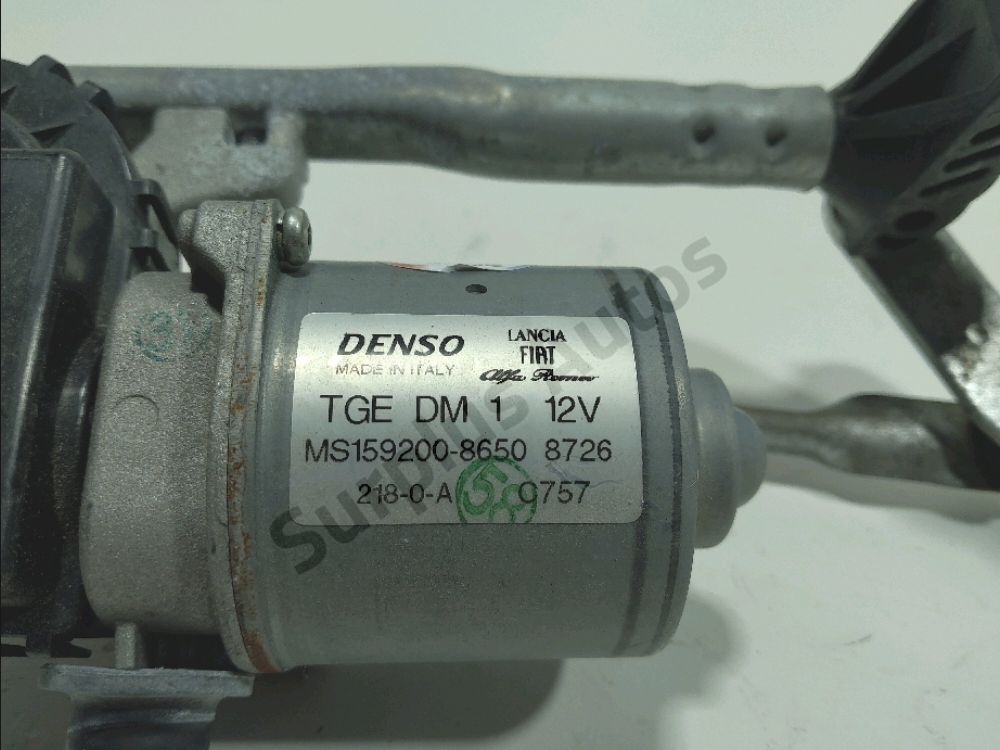 Mécanisme + moteur d'essuie glace avant