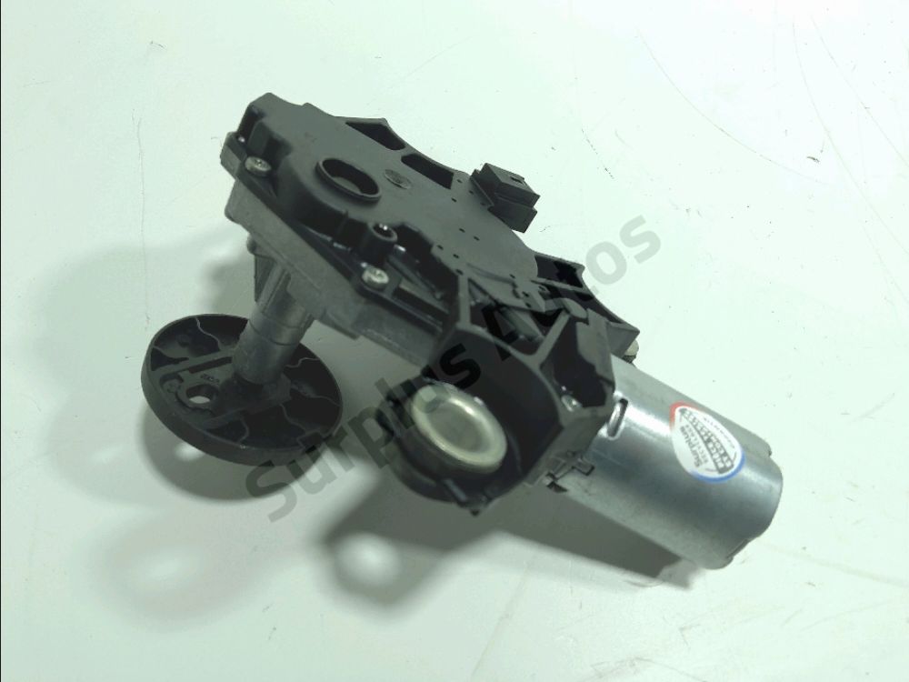 Moteur d'essuie glace arrière