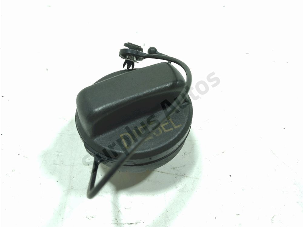 Bouchon de réservoir à carburant