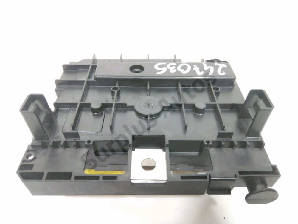 Boite à fusibles moteur