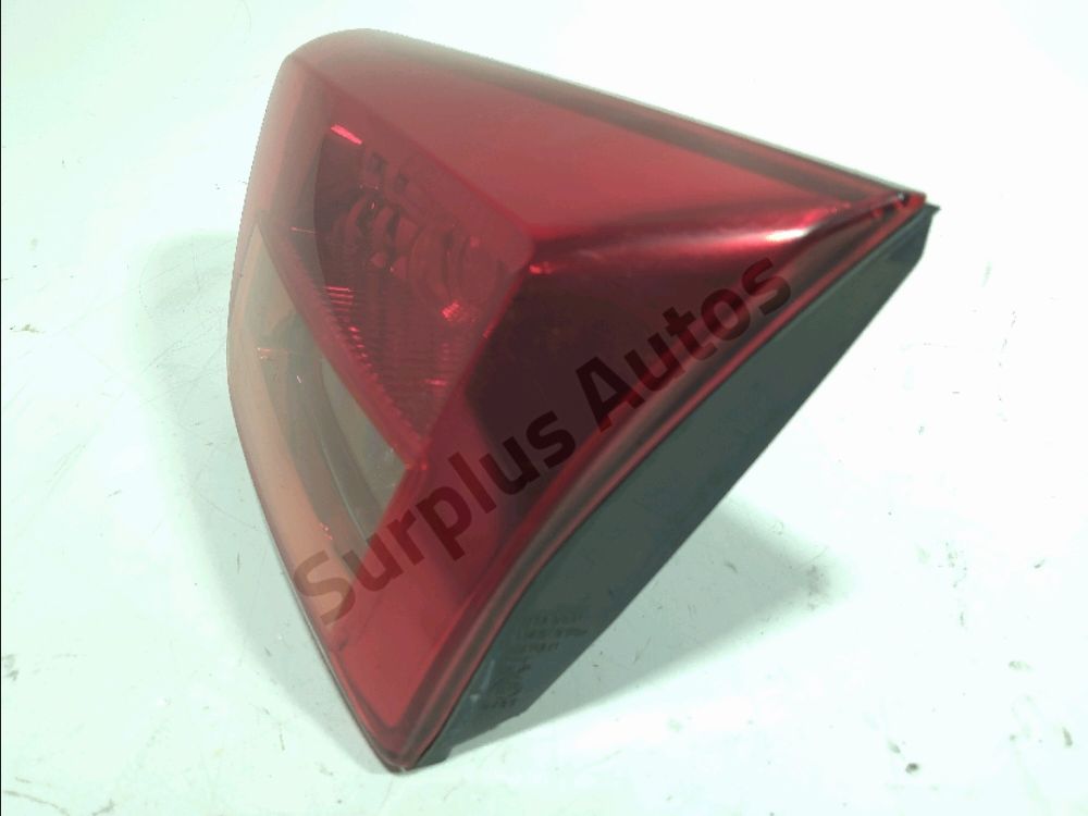 Feu arrière intérieur droit