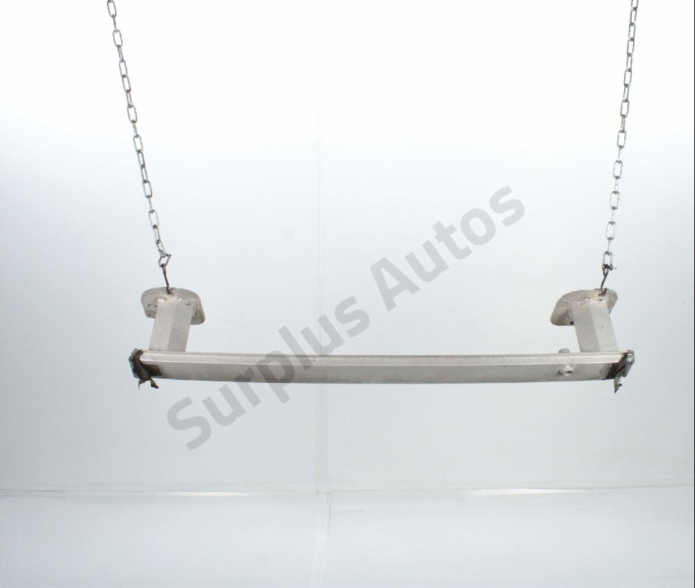 Renfort pare-choc arrière